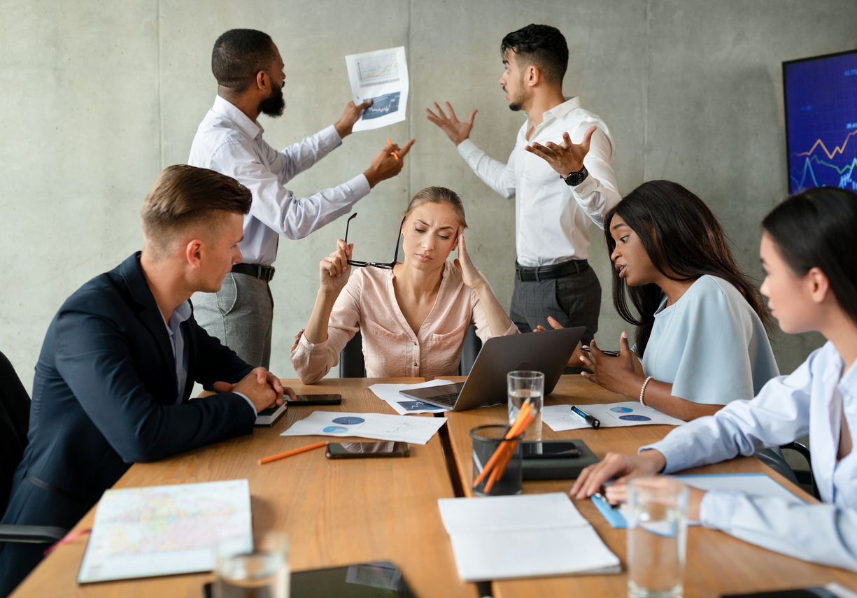 How to Manage Employee Conflict in the Workplace